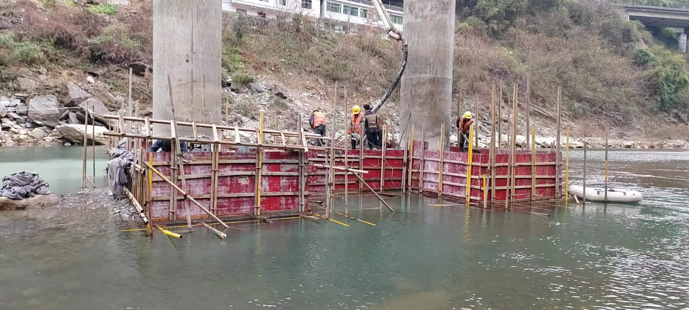 福建水利工程施工中堤坝渗漏原因以及防渗加固技术